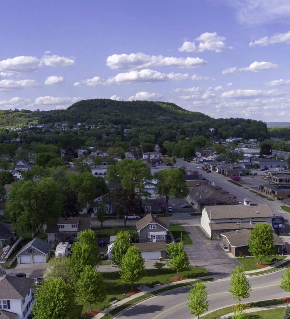 Downtown La Crescent Minnesota Scaled E1655756995718 - Explore La Crescent